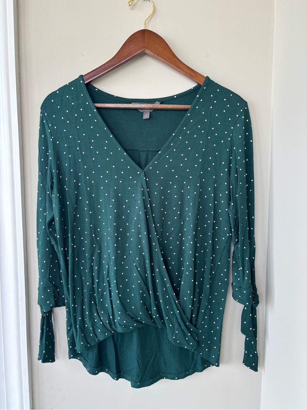 Mix by 41 hawthorn stitch fix green polka dot top small